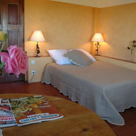 B&B - Villa Coste D'Or Bed & Breakfast 3*